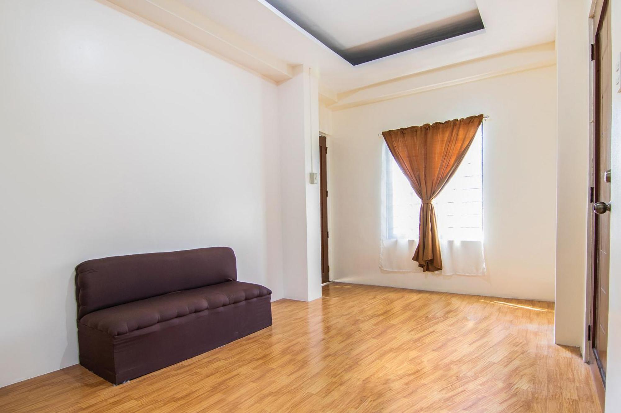 Oyo 431 Apollo 11 Apartelle Пасай Екстериор снимка